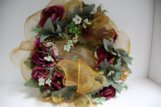 Silk wreath with lace, 14"